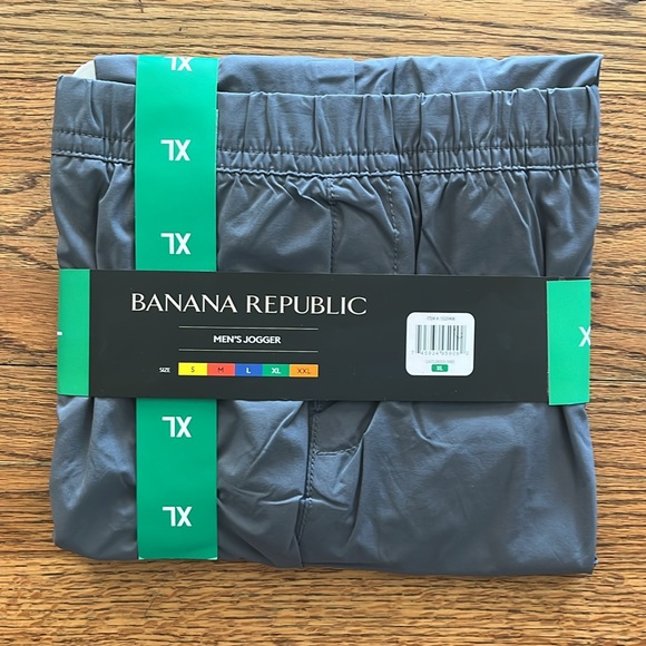 Banana Republic Lightweight Grey Joggers NEW NWT - Picture 5 of 6